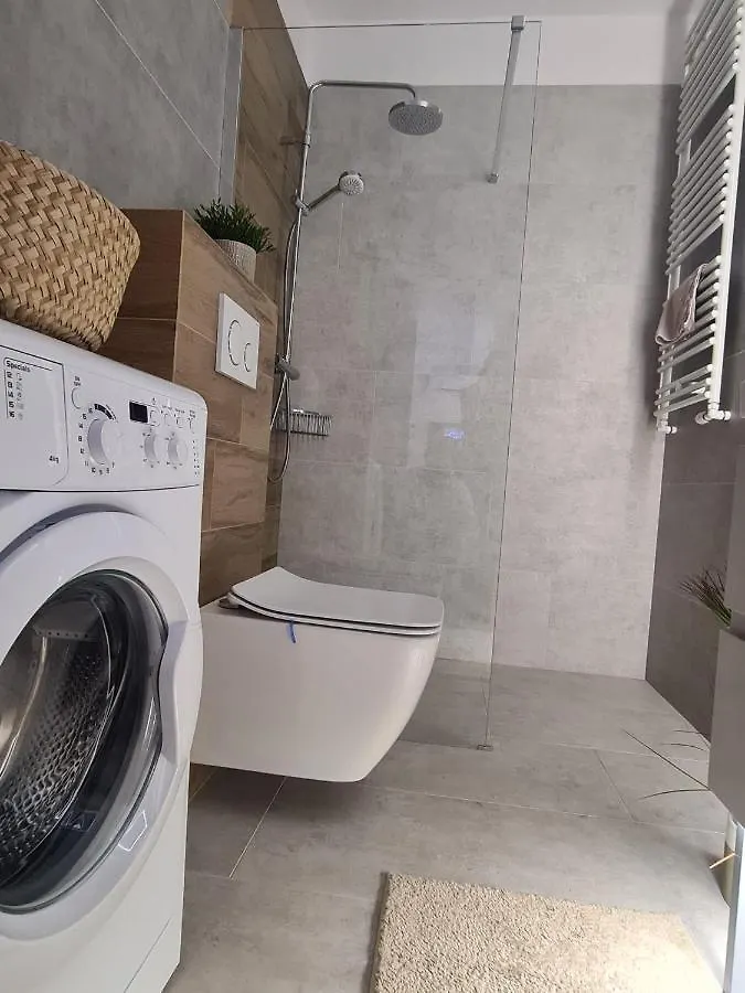 Malta Premium Apartment, Free Parking, Self Check-In 24H Poznaň